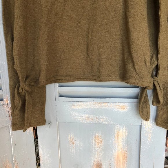 Madewell Texture & Thread Modern Side Tie Top Weathered Olive Sz S NWT - Picture 8 of 13